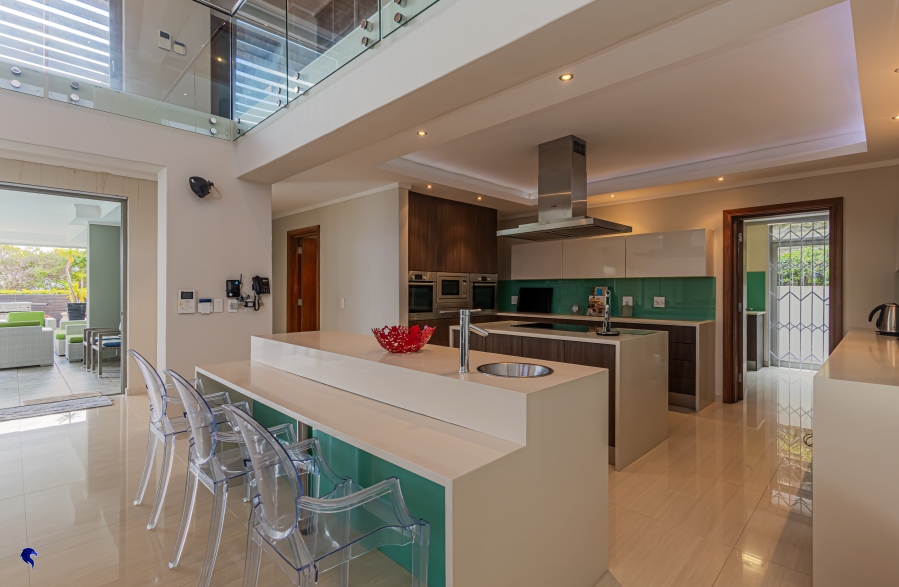6 Bedroom Property for Sale in Myburgh Park Western Cape
